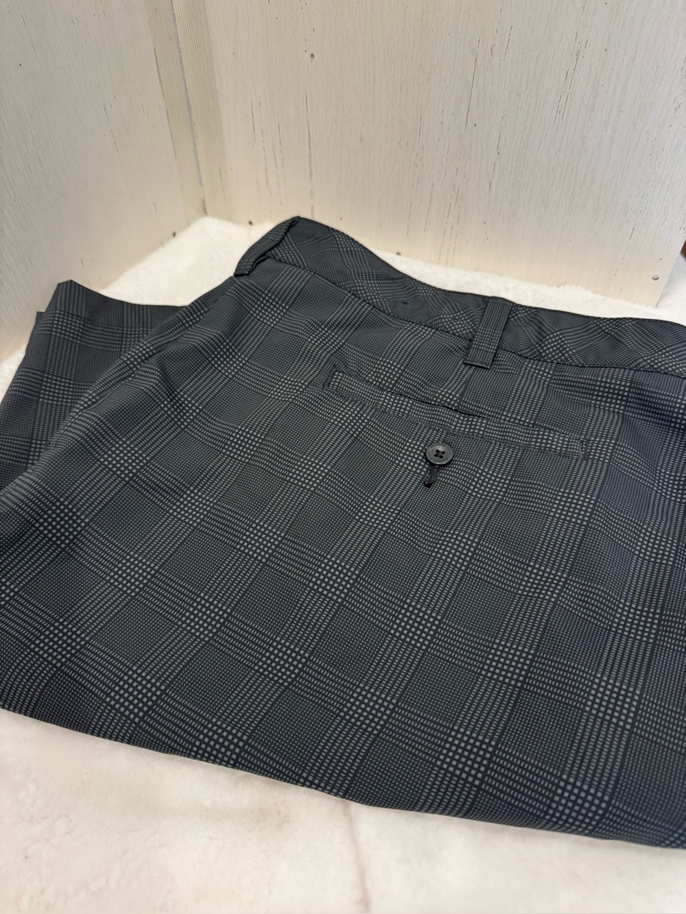 Reebok Men's Big & Tall Flat Front Shorts - Gray Black Pattern Waist 48